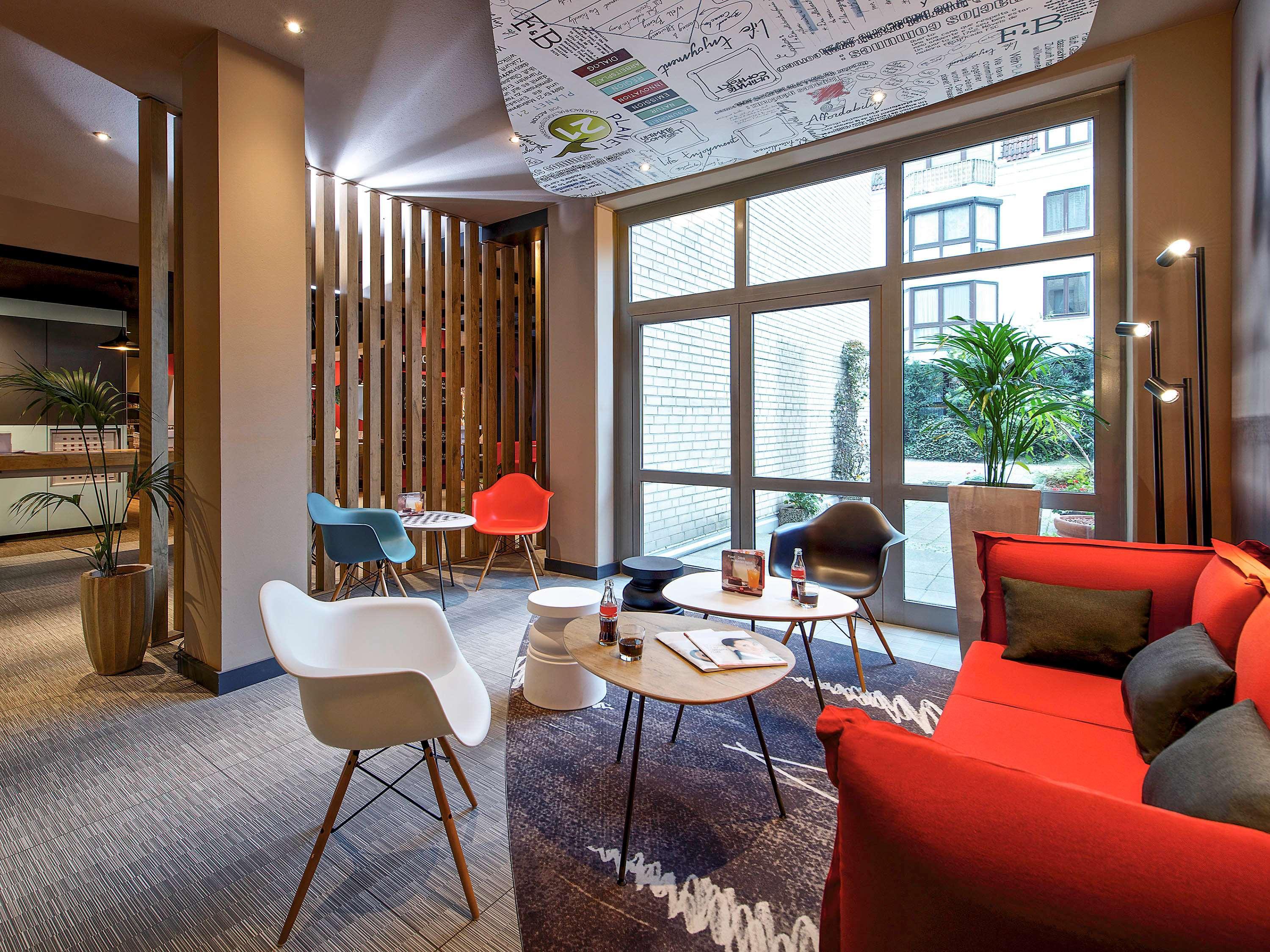 Ibis Bremen City Екстериор снимка